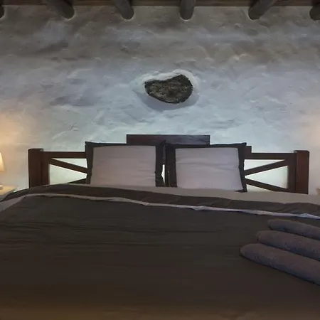 With Amazing Views, Jacuzzi And Private Pool Casa de Férias